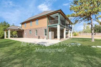 Main picture of 160 Forest Trace Ln