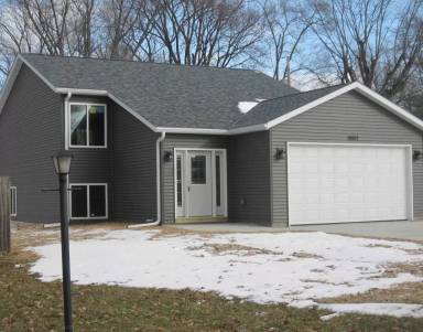 Main picture of 8947 271st Ave