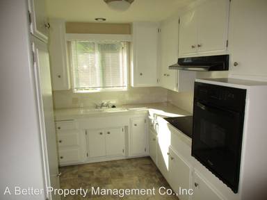 Main picture of 1235 E Appleton St