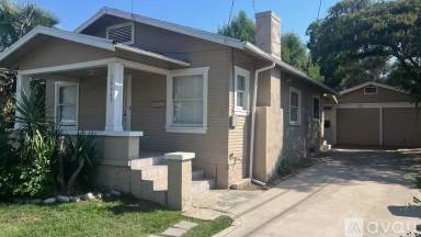 Main picture of 24649 Stewart St
