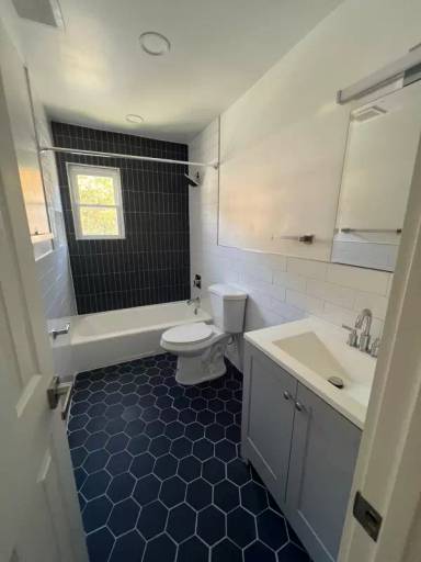 Main picture of 505 Adams Ln