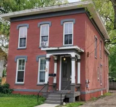 Main picture of 437 W Walnut St