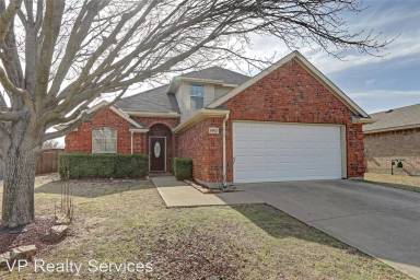Main picture of 9909 Laurel Cherry Dr