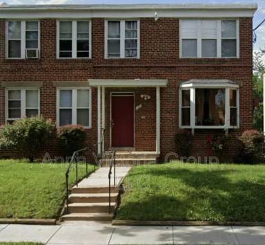 Main picture of 125 Galveston Pl SW