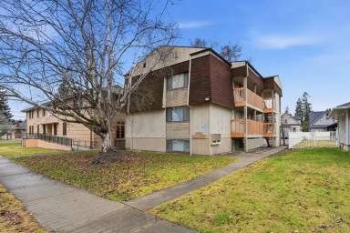 Main picture of 411 E Sinto Ave