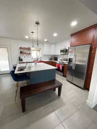 Main picture of 14002 N 33rd Ave