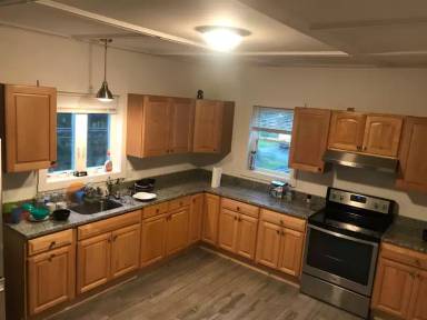 Main picture of 143 Essex Ave