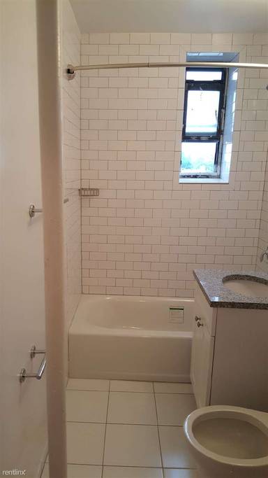 Main picture of 4215 81st St Apartments