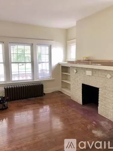 Main picture of 2411 Woodmere Dr