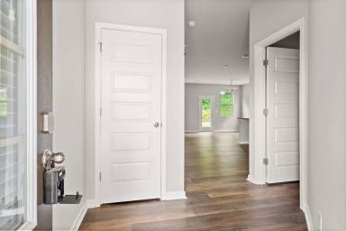 Main picture of 2313 Deerhaven Xing