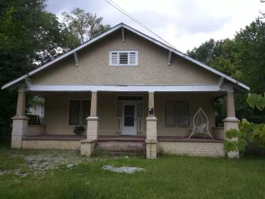 Main picture of 2708 Peabody Ave