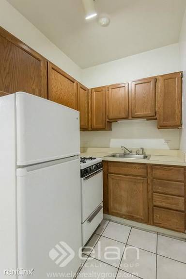 Main picture of 511 W Melrose St
