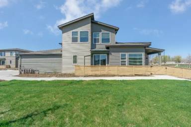 Main picture of 2614 Thunderstreak Ln