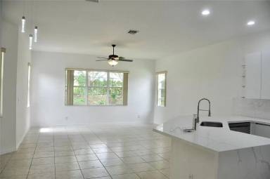 Main picture of 19496 S Whitewater Ave