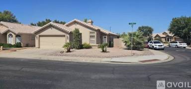 Main picture of 912 S Scallop Dr