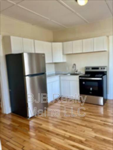 Main picture of 299 Ocean St