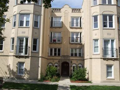 Main picture of 6500-04 N Washtenaw Ave & 2704-08 W Arthur Ave Apartmetns