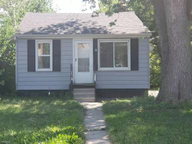 Main picture of 7520 Studebaker Ave