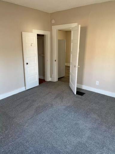 Main picture of 202 W William St