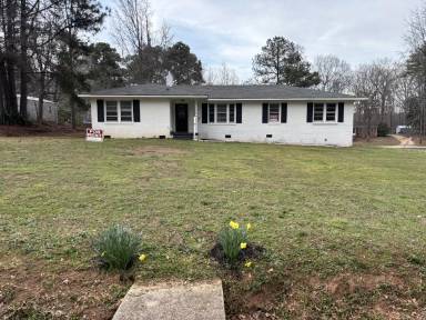 Main picture of 1139 Pine Top Rd