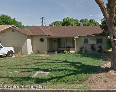Main picture of 2221 Ada St