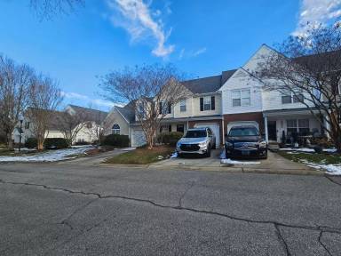 Main picture of 1106 Edenham Way