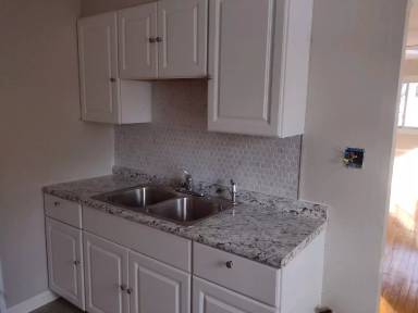 Main picture of 21150 Crystal Ave