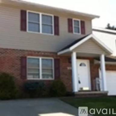 Main picture of 178 Meadow Ridge Dr