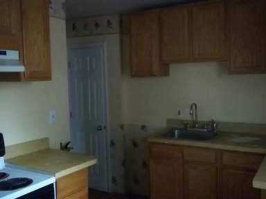Main picture of 16 E Holly Ave