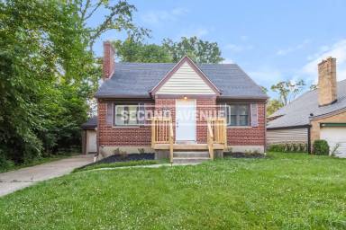 Main picture of 7020 Clovernook Ave