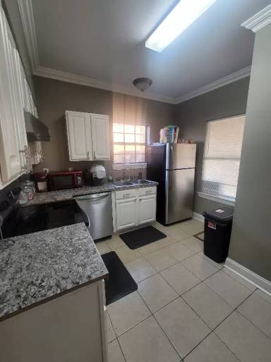 Main picture of 1653 Clear Lake Ave