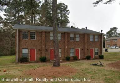 Main picture of 2700 Stewart Dr