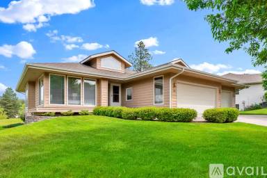 Main picture of 4605 E Birkdale Ln