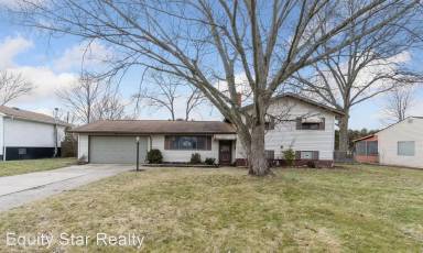 Main picture of 5676 Meadow Ln
