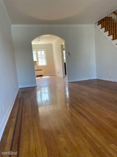 Main picture of 7034 Loubet St