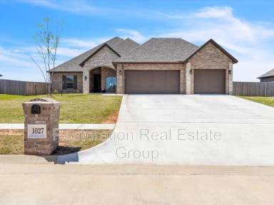 Main picture of 1027 Kimberlin Ln