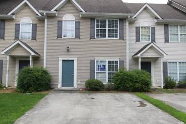 Main picture of 85 Dodd Blvd SE