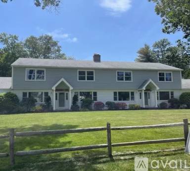 Main picture of 54 Baker Ave