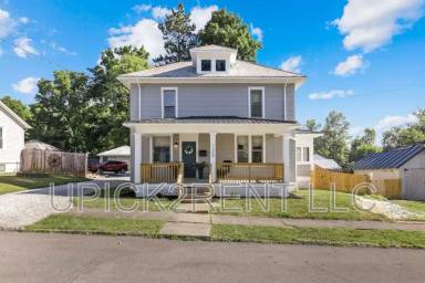 Main picture of 1308 W Maple St