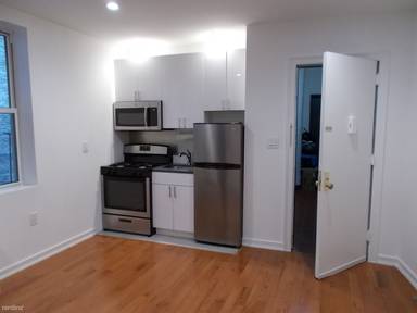 Main picture of 171 Eastern Pkwy