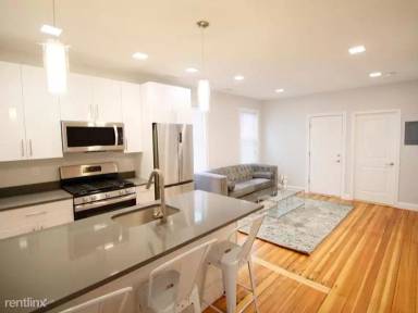 Main picture of 6 Trenton St