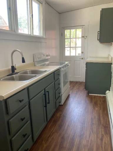 Main picture of 217 E Walnut St