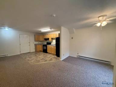 Main picture of 82 Lebanon St