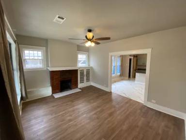 Main picture of 310 N 8th Ave