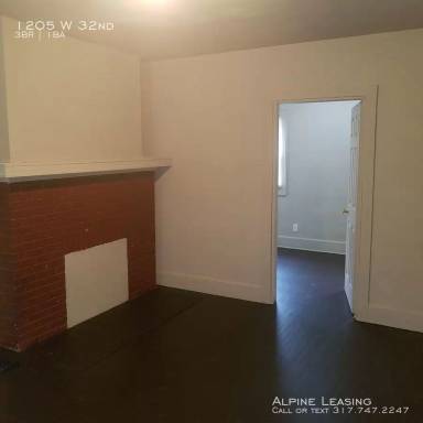 Main picture of 1205 W 32nd St