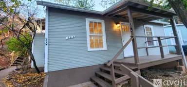 Main picture of 803 Shoshone Pl