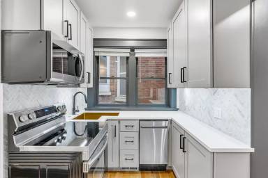 Main picture of 4512 Chouteau Ave
