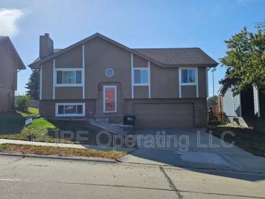 Main picture of 8303 Vernon Ave