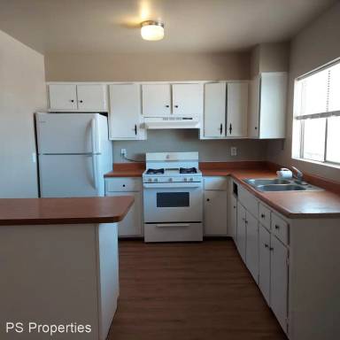 Main picture of 216 General Stilwell St NE