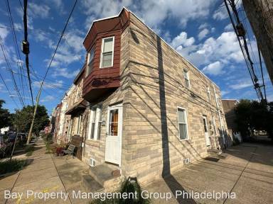 Main picture of 2431 Tulip St